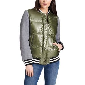 Levi’s puffer bomber jacket green gray M